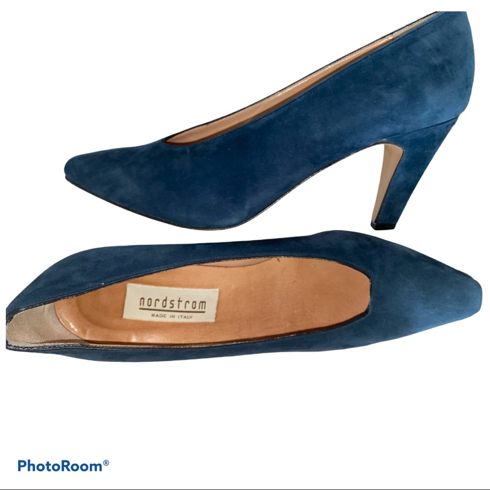 NEW! NORDSTROM Pumps Blue Suede Slip On Genuine Leather Made in Italy Size 9N